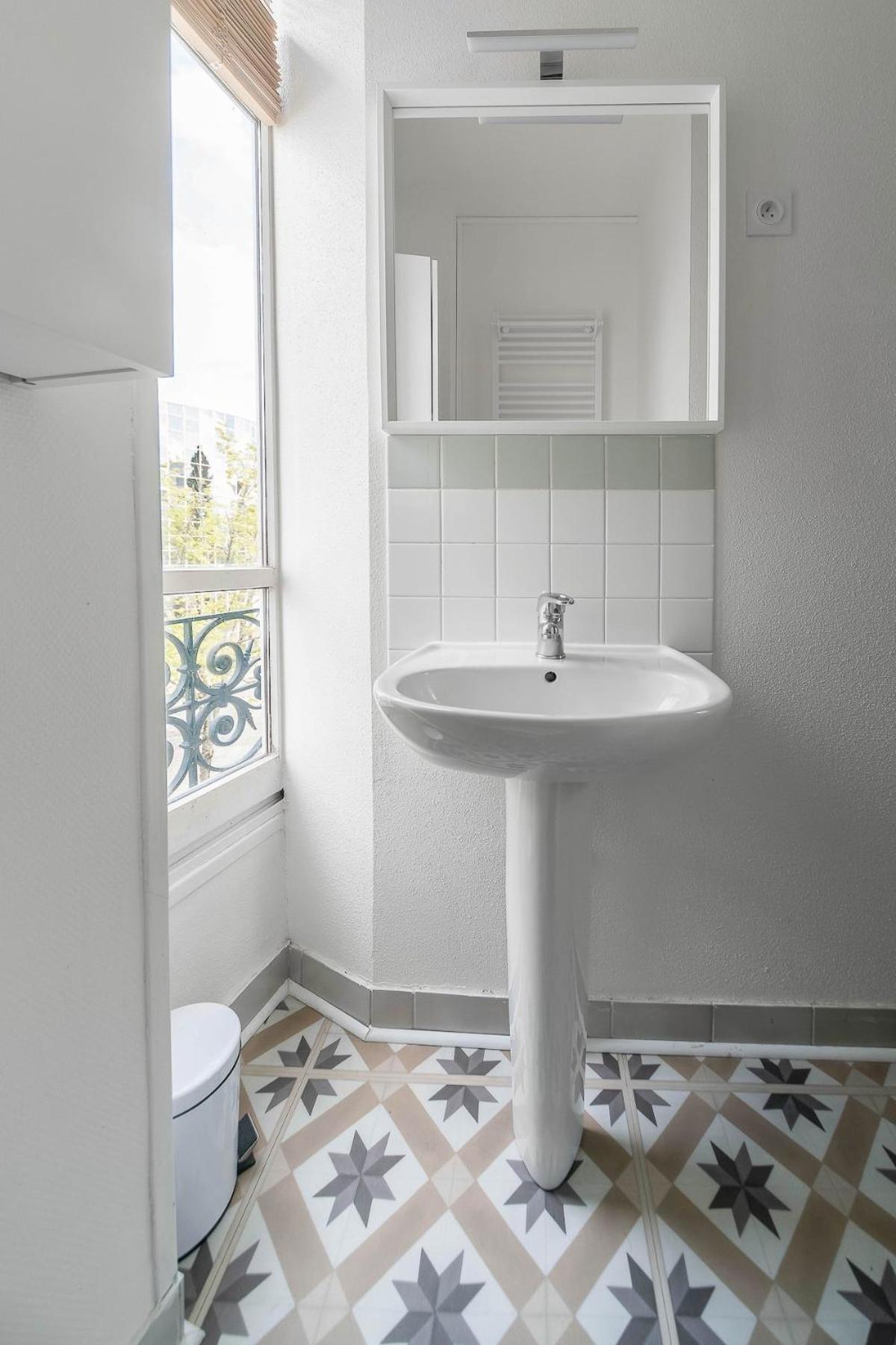 Residence Bains Callou Situee Face Aux Thermes Vichy Ruang foto